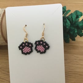 Beaded Dogs Paw Print Earrings 