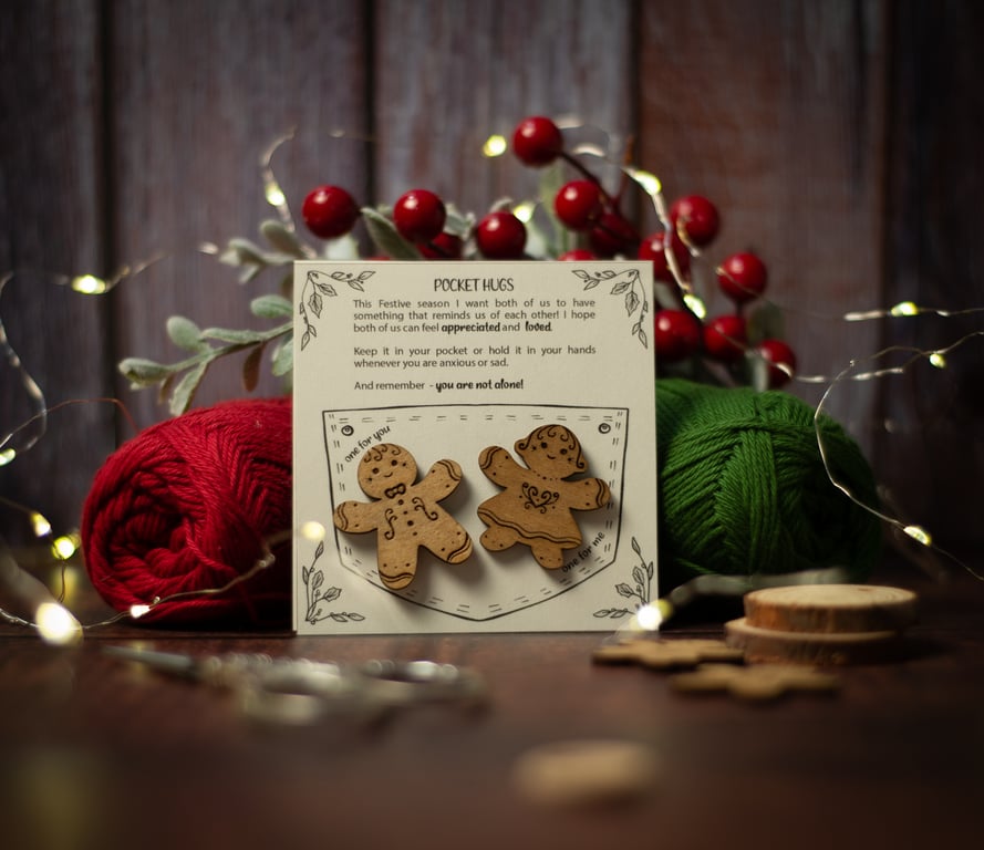 Wooden "Gingerbread couple" Pocket Hugs