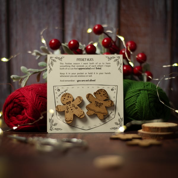 Wooden "Gingerbread couple" Pocket Hugs