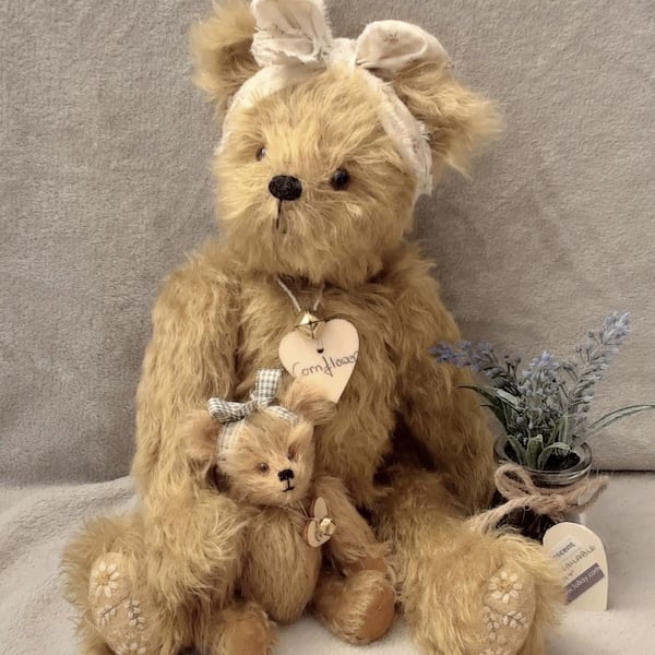 Large Heirloom Bear with Miniature bear, Collec... - Folksy