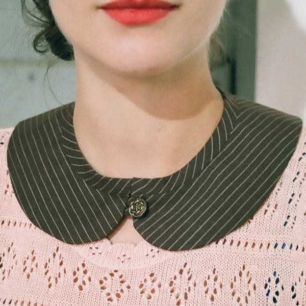 Handmade brown striped collar