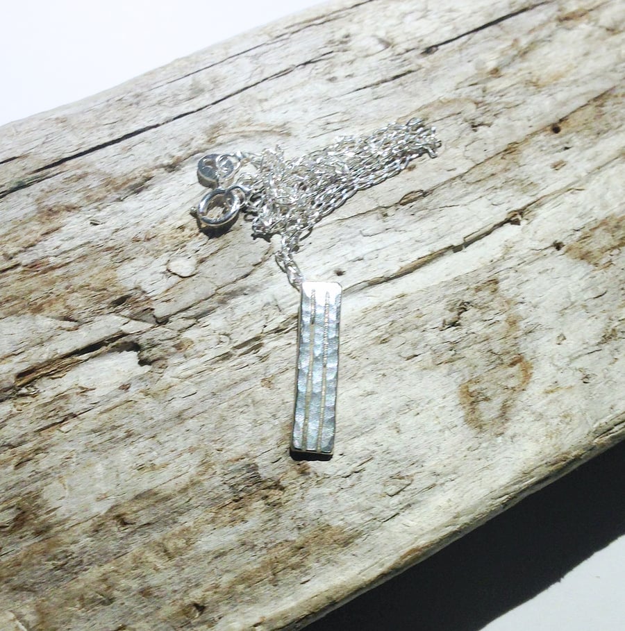 Sterling Silver Pendant Necklace (NKSSPDBA4) - UK Free Post