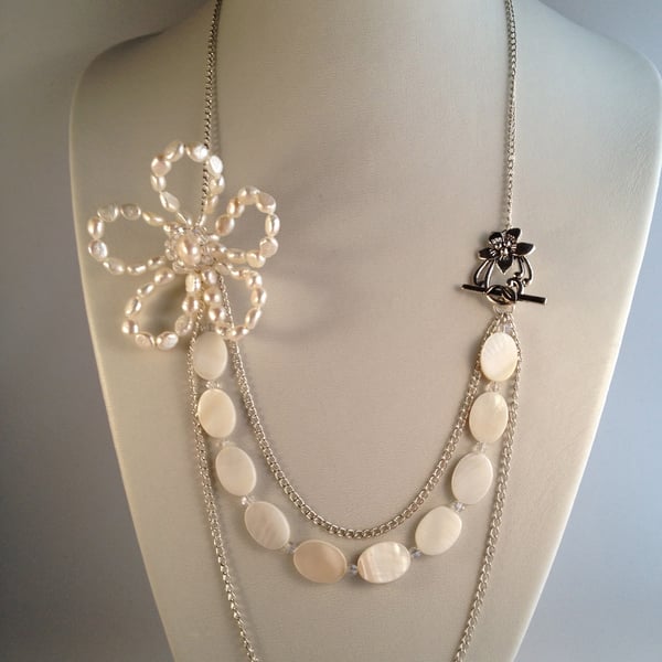 Custom order for theresa - Pearl and chain necklace