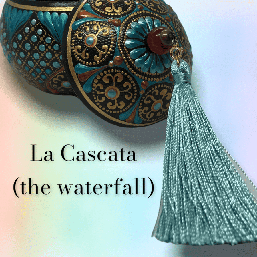 “La Cascata" trinket pot