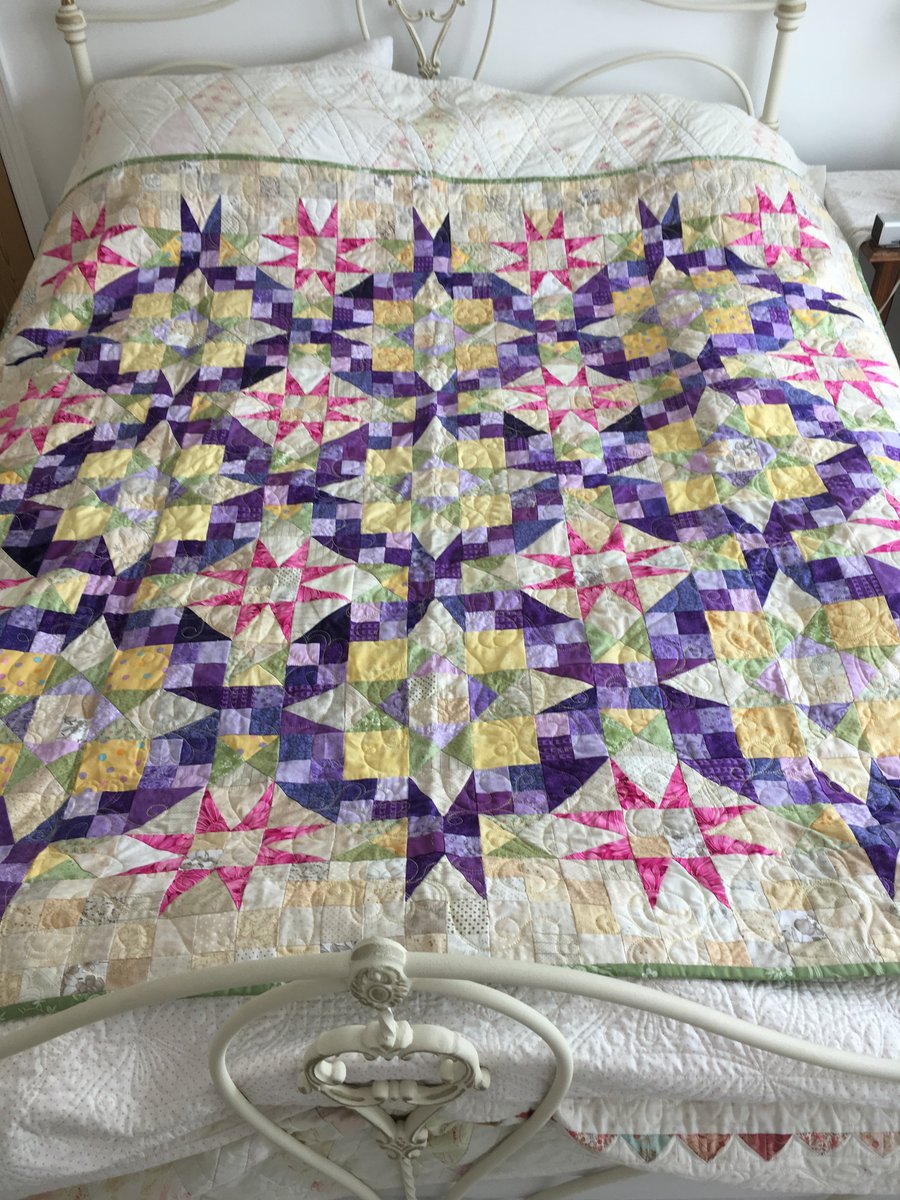 En Provence Patchwork Quilt designed by Bonnie Hunter