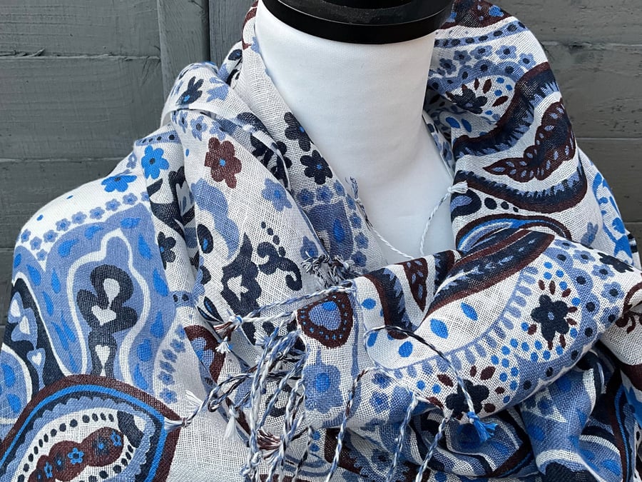 Paisley Blue and White Floral Pure Linen all Over Print in Super Soft Finish 