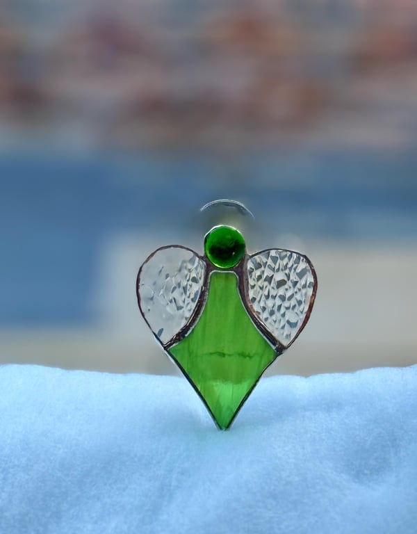 Stained Glass Heart Angel - wispy leaf green body and clear hammered glass wings