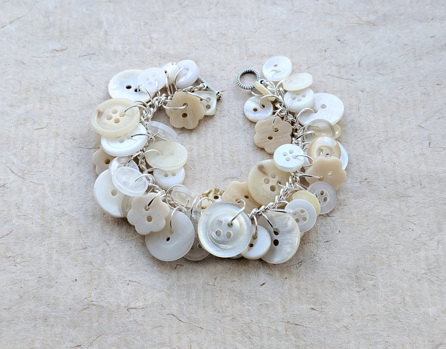 Pearl button bracelet with toggle clasp