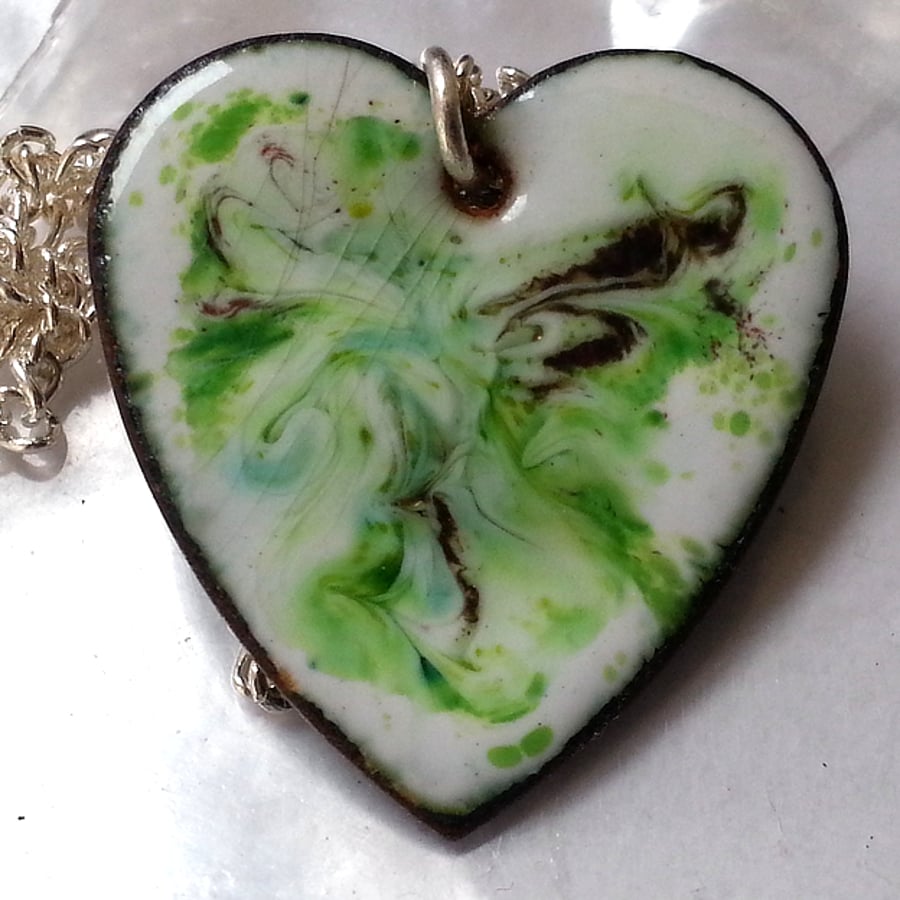 pendant - heart: scrolled brown and green on white