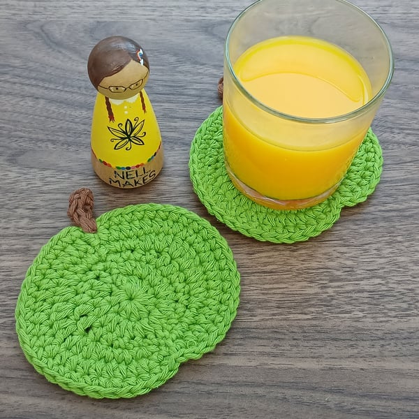 Crochet apple coasters red or green