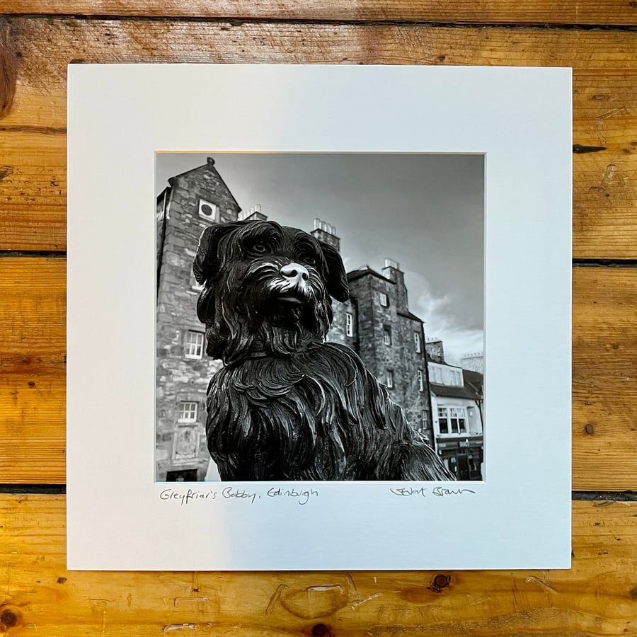 ‘Greyfriars Bobby’ Edinburgh signed square mounted print 30 x 30cm FREE DELIVERY