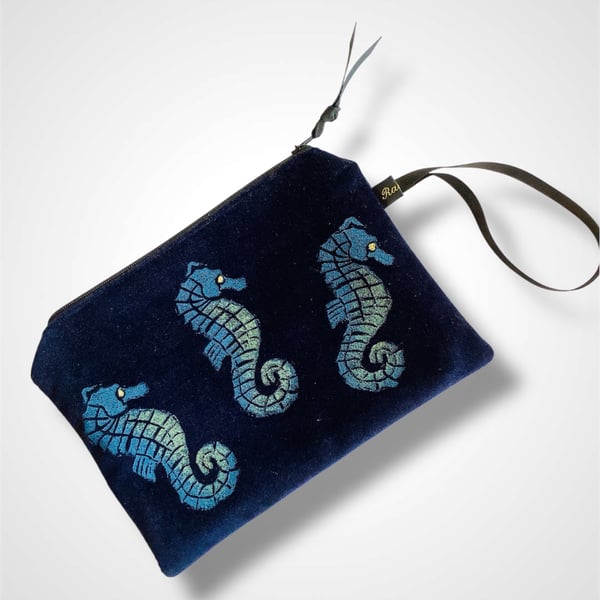 Navy Blue Seahorses Velvet Zip-Up Pouch