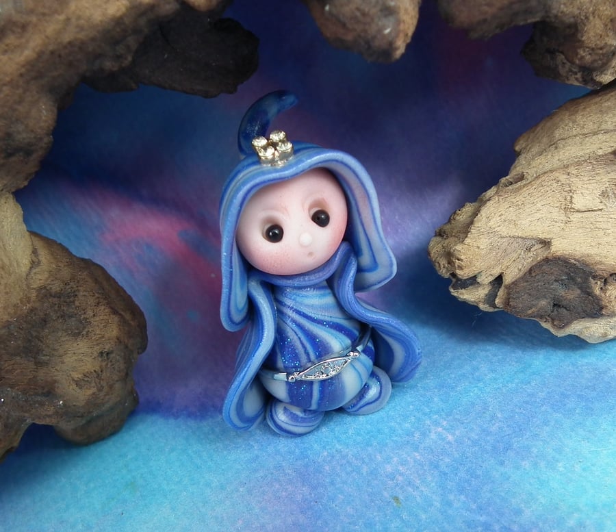 Tiny Gnome Maiden 'Orlah' 1.5" OOAK Sculpt by Ann Galvin