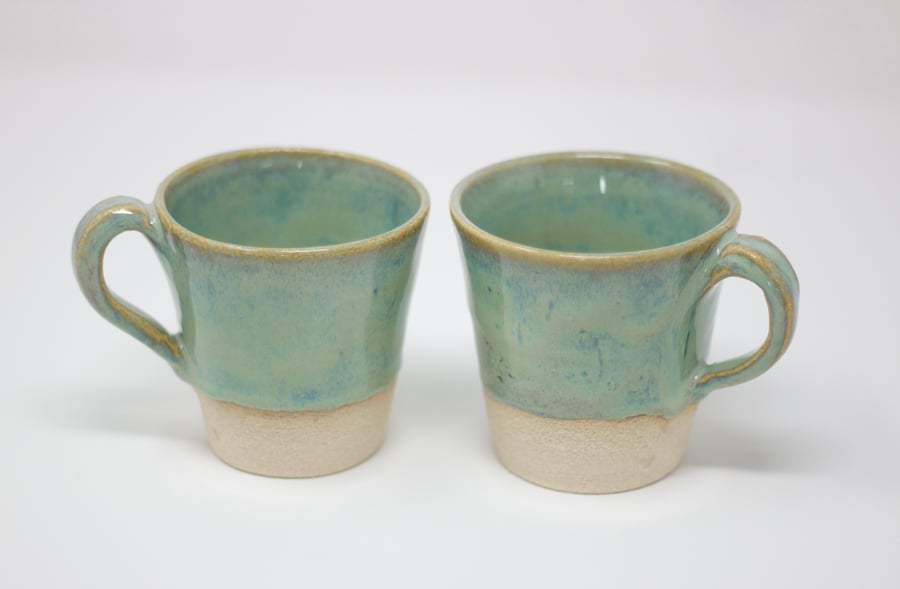 Turquoise textured clay cup
