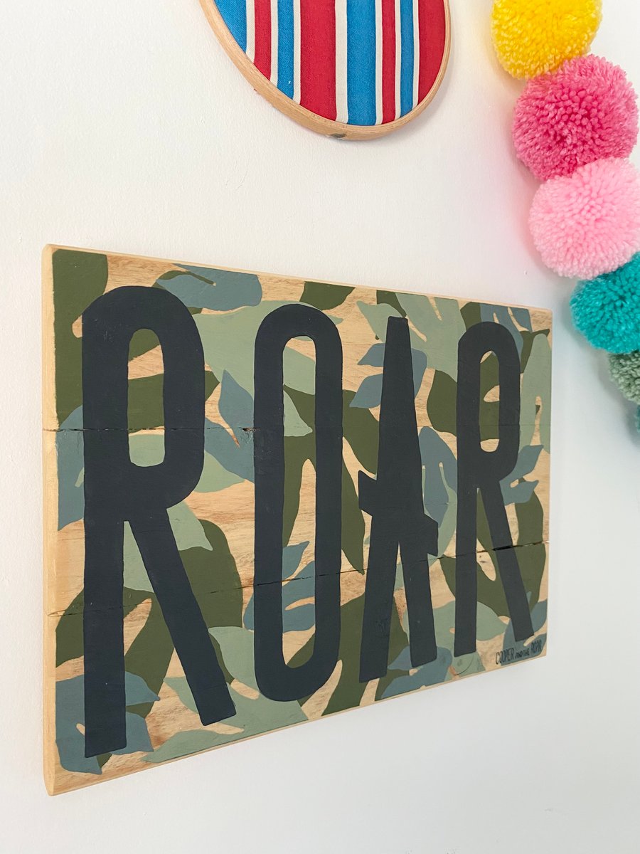 Dinosaur Footprint Wooden Sign - ROAR