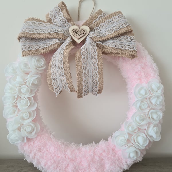 Fluffy pink & rose wreath
