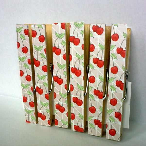 Happy Days Retro Pegs Fridge Magnets Magnetic Card - Cherry