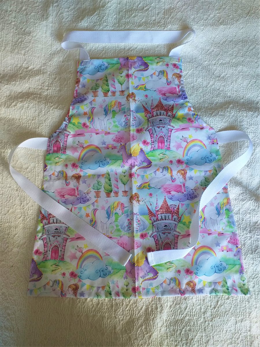 Fantasy Apron age 6-10 years, hand made