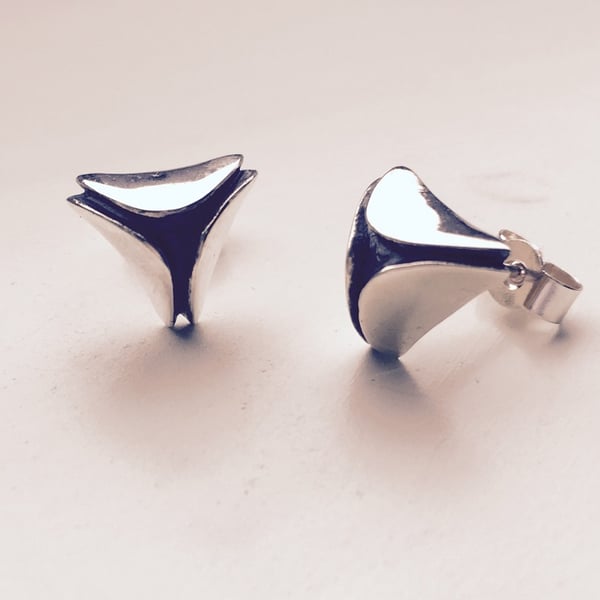 silver and oxidised triangular shaped stud earring
