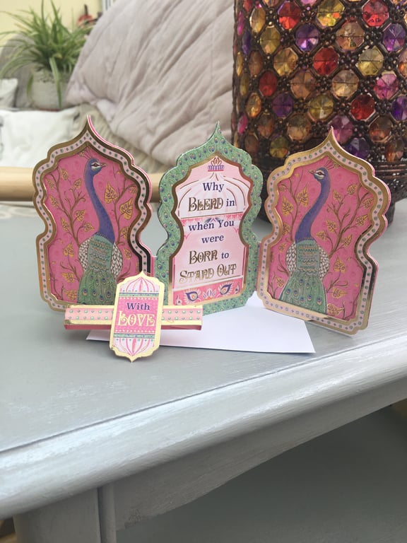 Born to stand out card