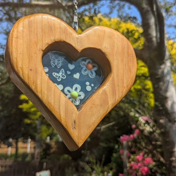 Resin Heart  Sun-Catcher With Blue Flower Décor 