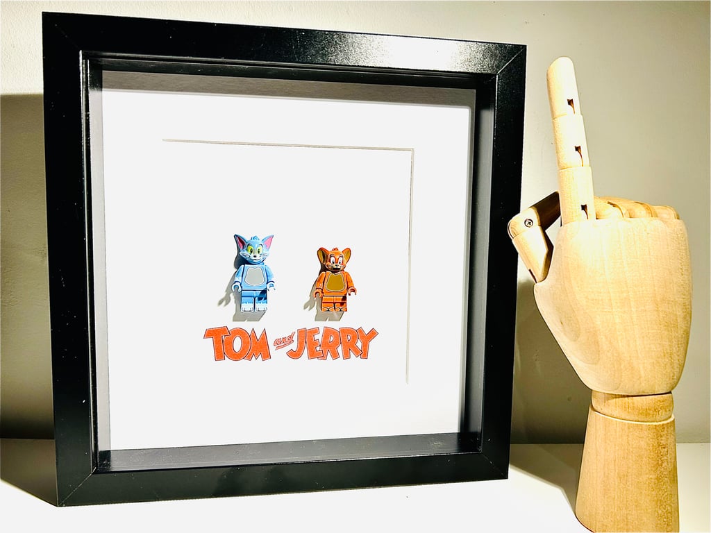 TOM AND JERRY - Framed minifigures - Cartoon art work