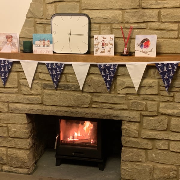 Polar Penguins Bunting