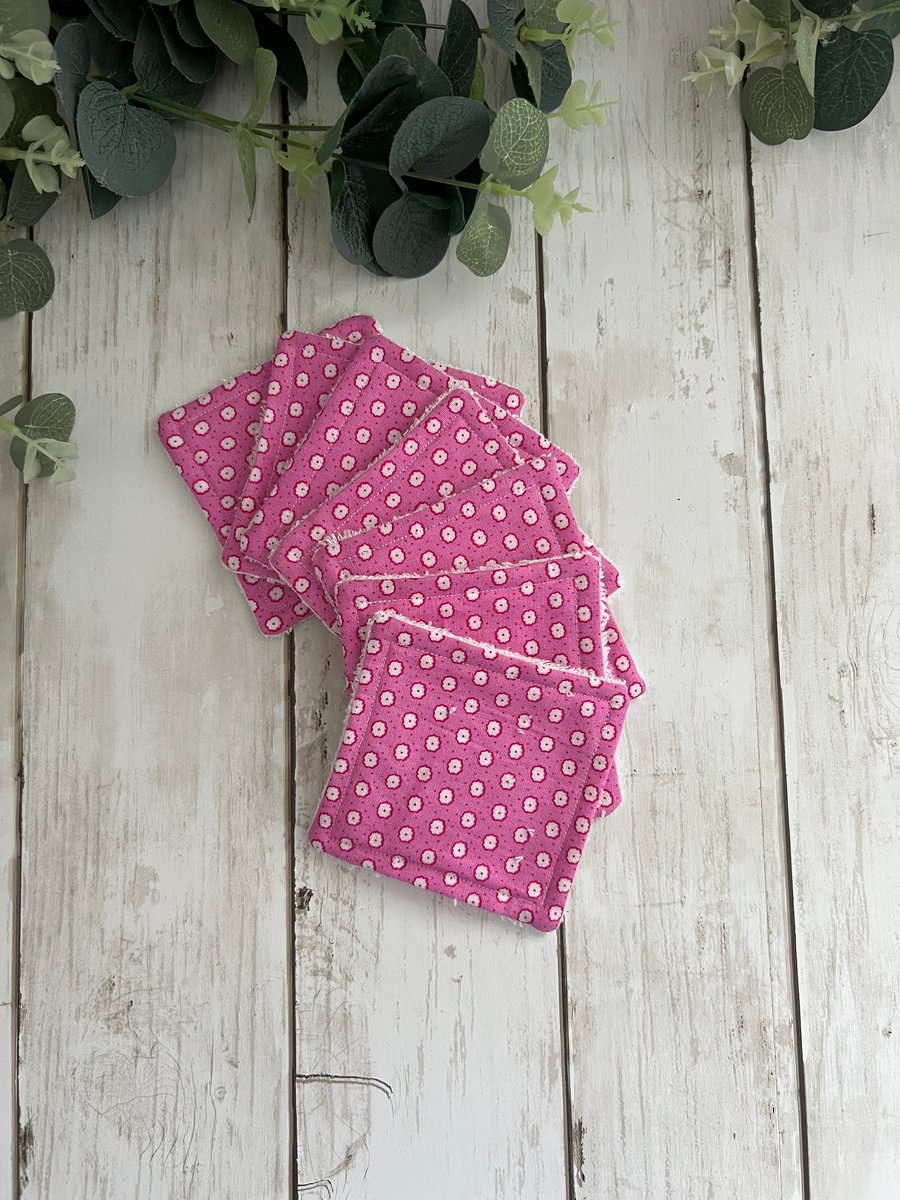 Bamboo Towelling Face Wipes Pack of 7 - Pink Polka dots