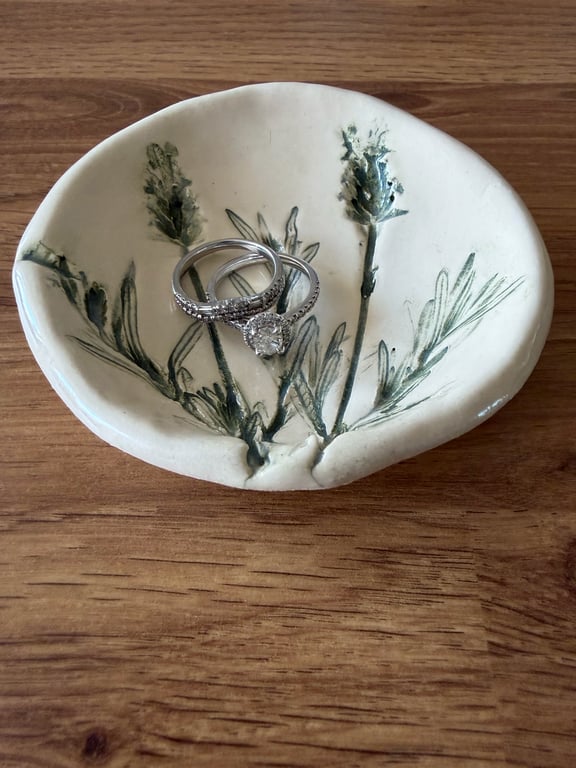Ceramic flower trinket dish 