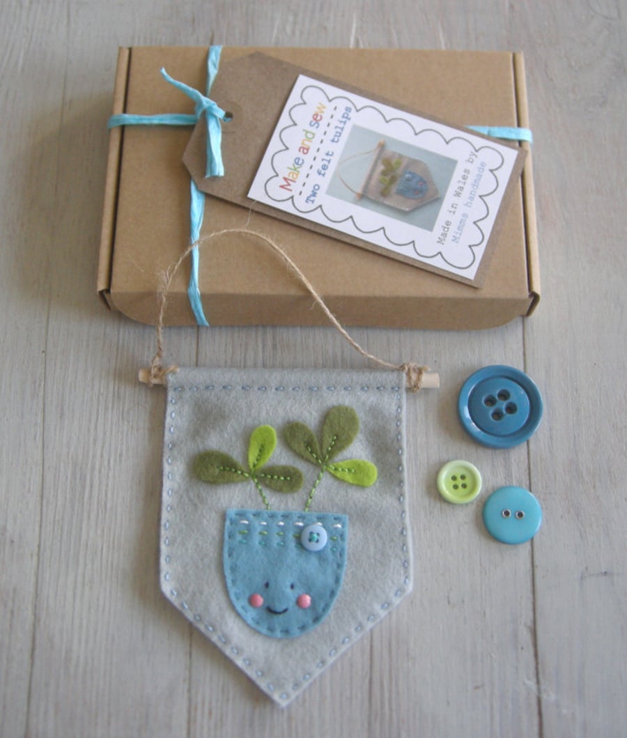 Craft kit, sewing kit, Make Pam the plant decoration, banner, felt decoration