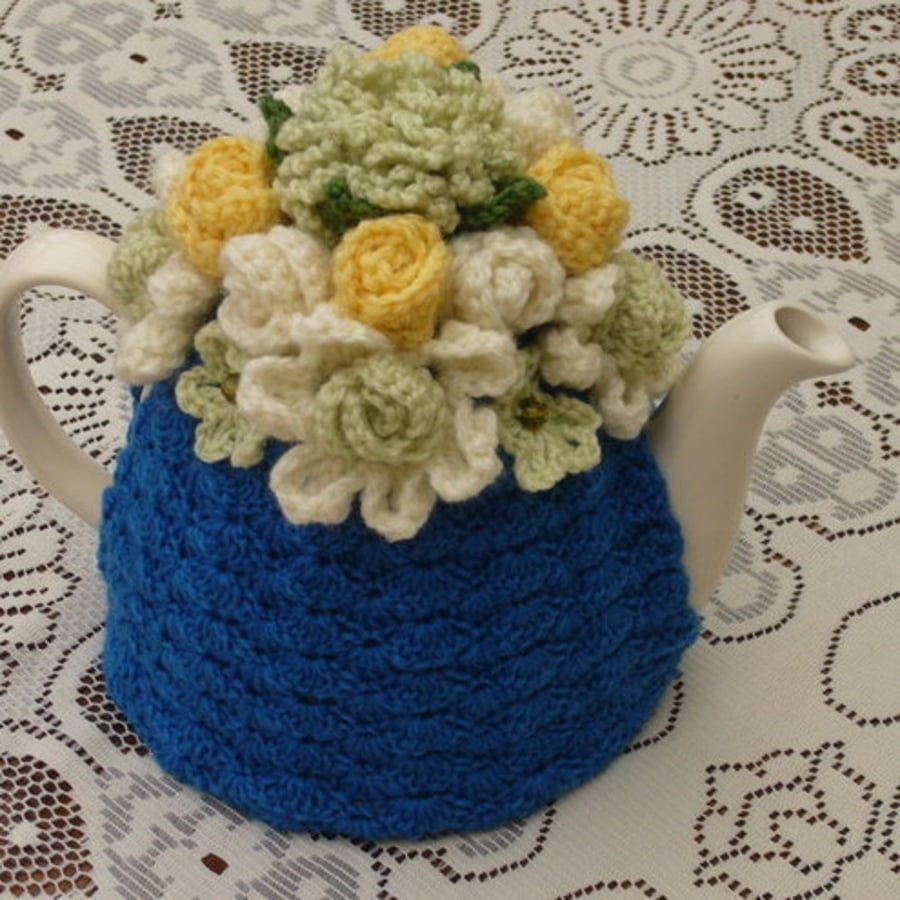 4-6 Cup Crochet Tea Cosy Cosie Cozy with Flower Garden Top (Made to order)