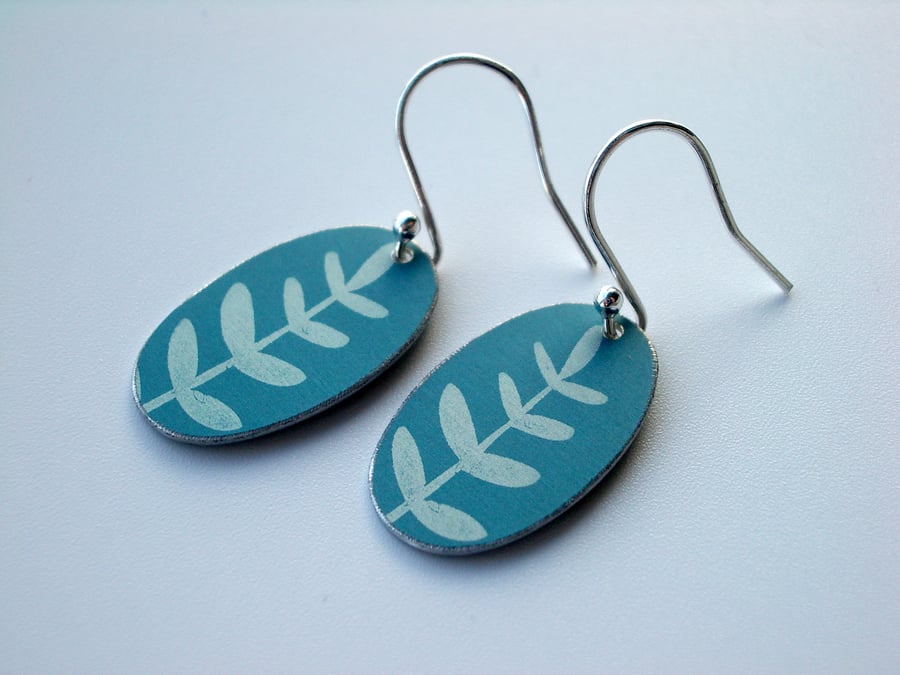 Teal leaf oval earrings