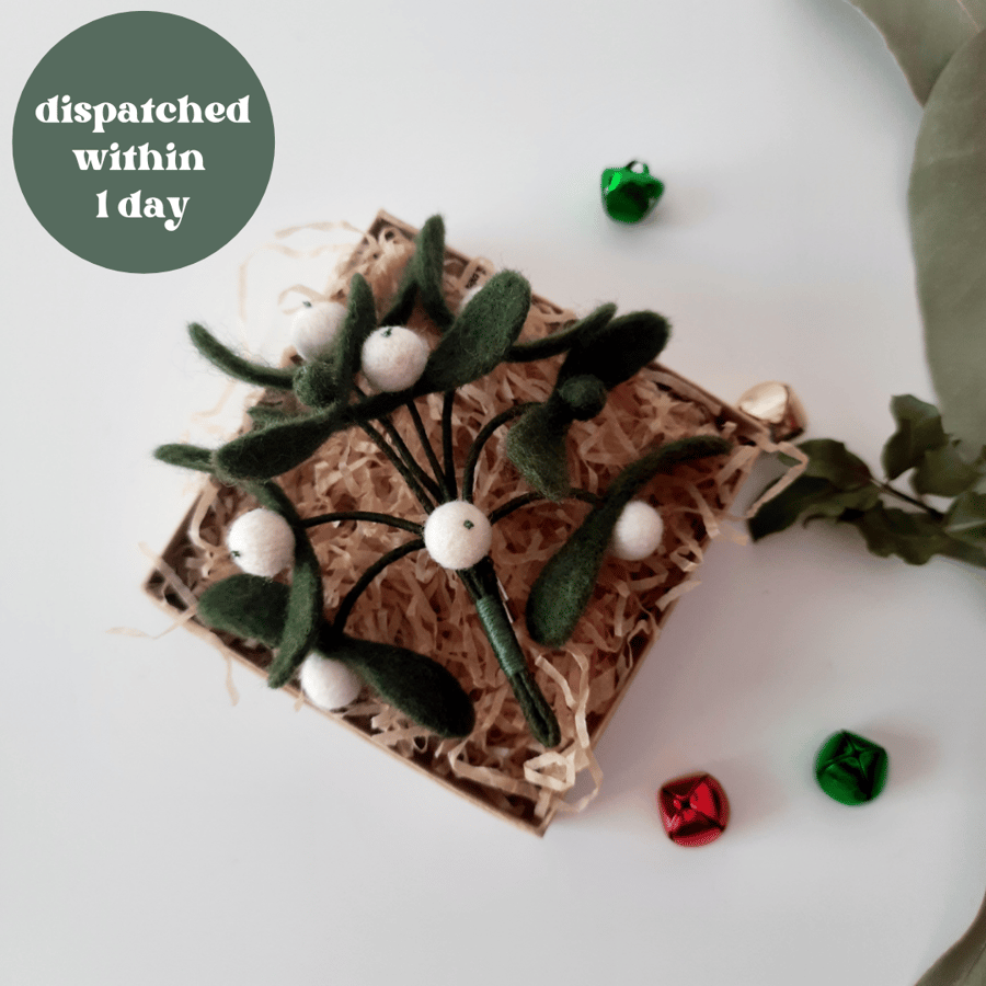  Needle Felted Mini Mistletoe Brooch