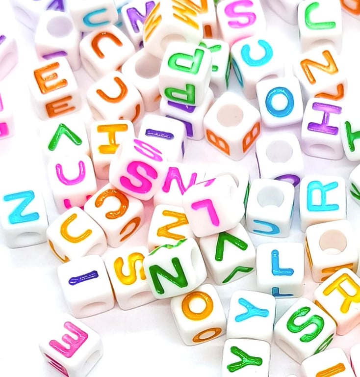 7mm white cube acrylic Alphabet Beads with Colourful Letters Jewellery Making