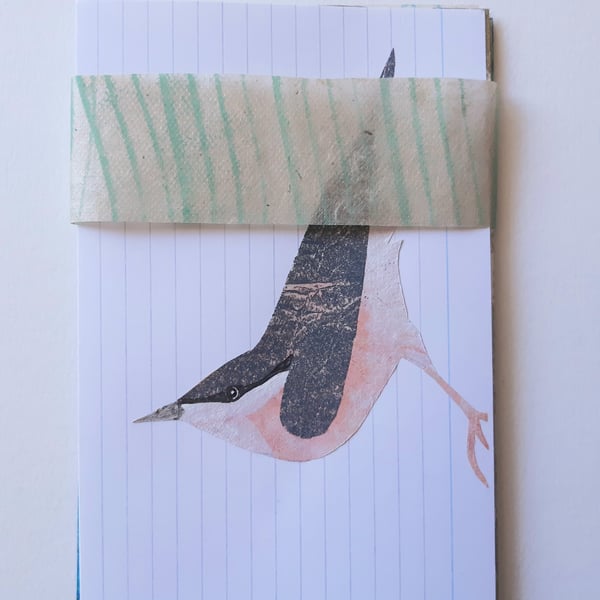mini craft pack  - the one with the Nuthatch