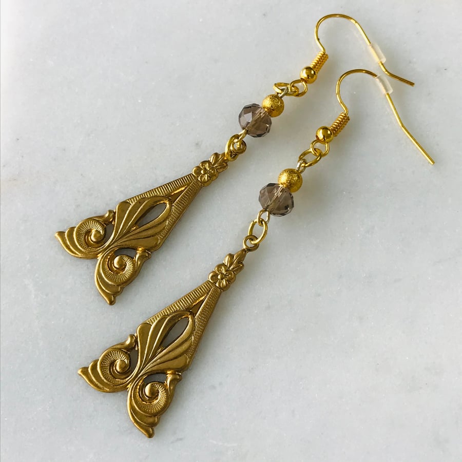 Stunning golden art deco style earrings 