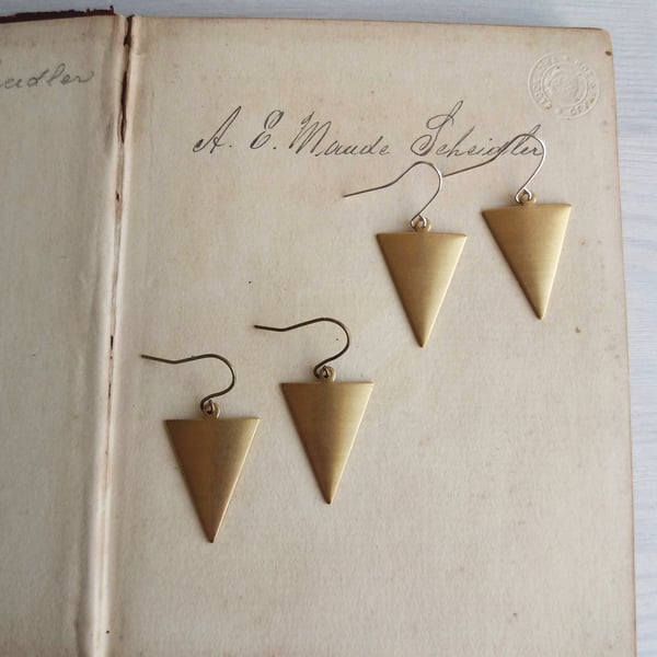 Raw Brass Triangles earrings - golden brass arrows with silver - geometric