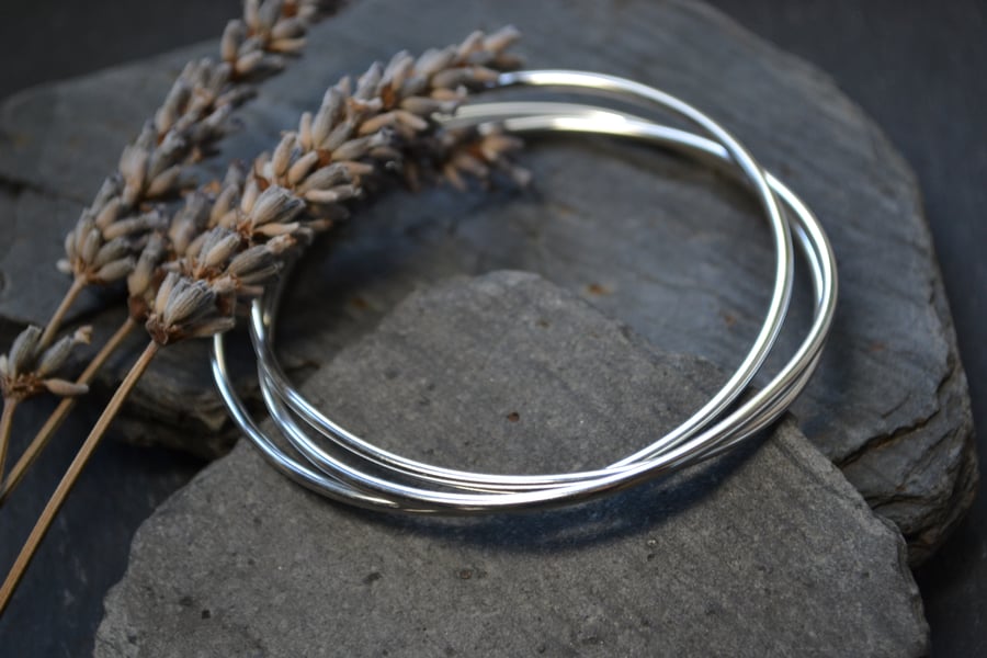 Russian wedding ring bangle