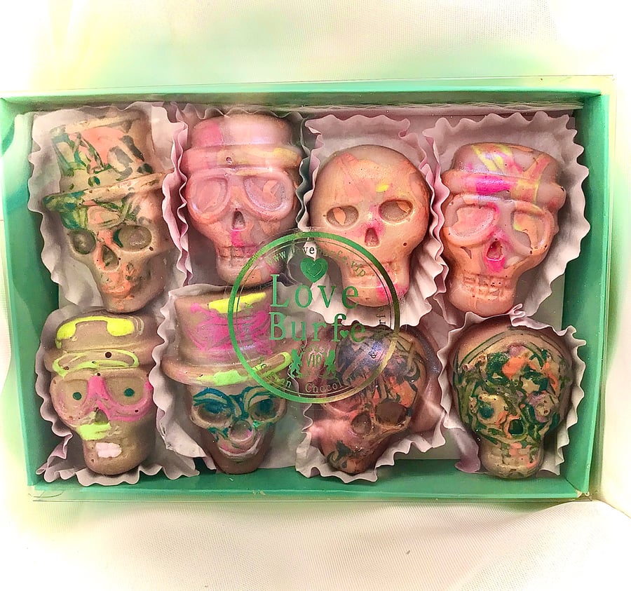 Luxary Artisan Belgian Chocolates HALLOWEEN SKULLS Hand Made  Gift Box of 8