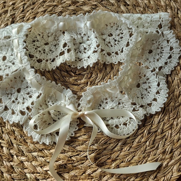 Ivory Crochet Lace Collar, Detachable Floral Collar, Satin Ribbon Tie