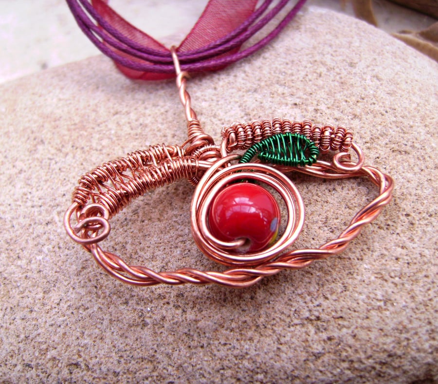 The Apple of my Eye Copper Wirework Pendant Necklace