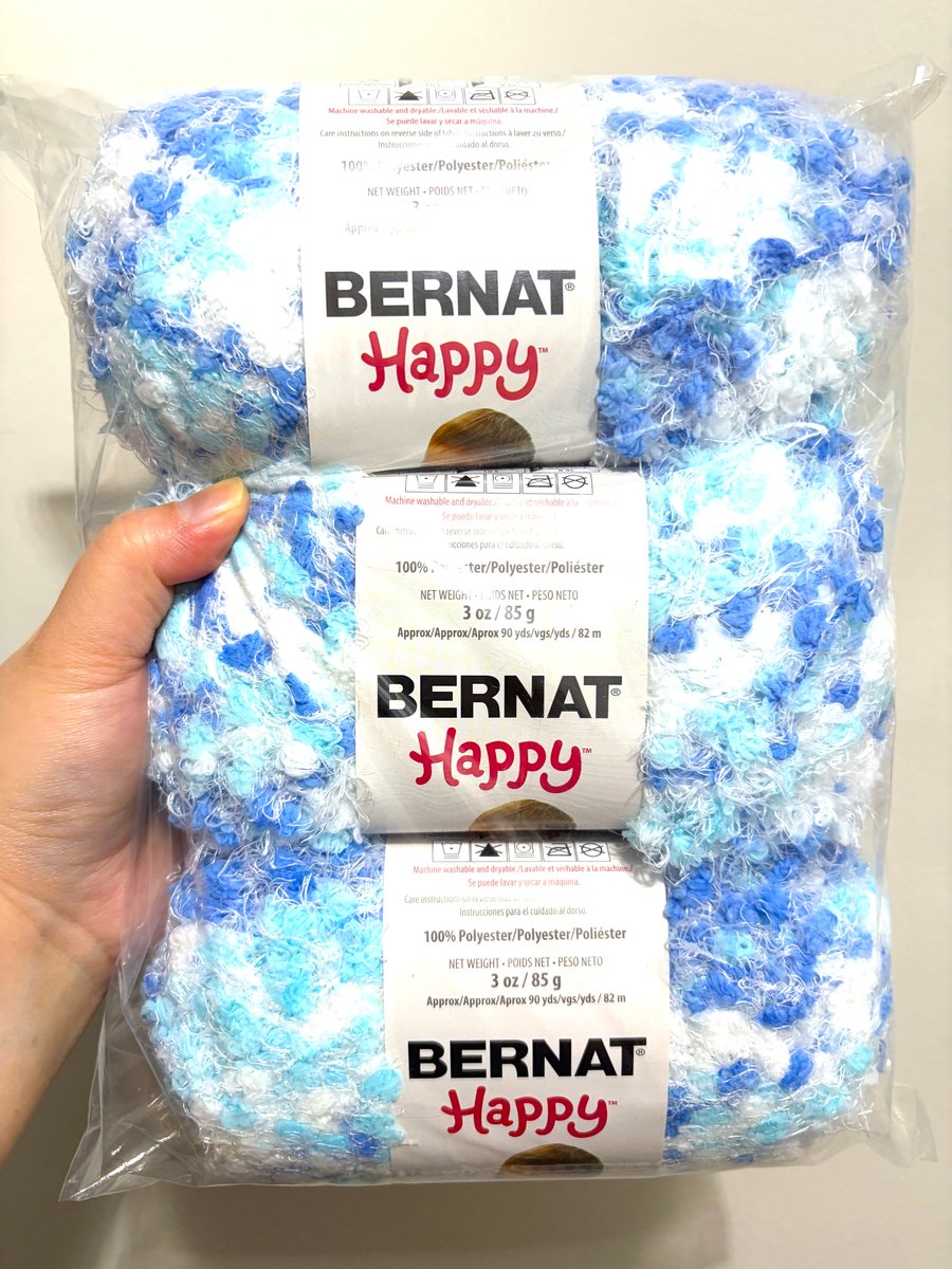 3 Balls x 85g Bernat Happy Yarn : Super Bulky : Summer Sky