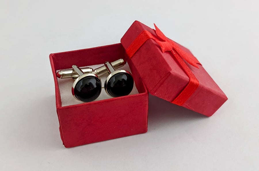 Black onyx cufflinks