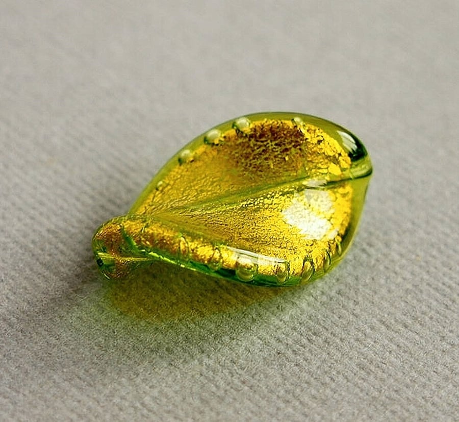 Murano Glass Twist Wave Bead, Green Bead, Gold Foil Lined