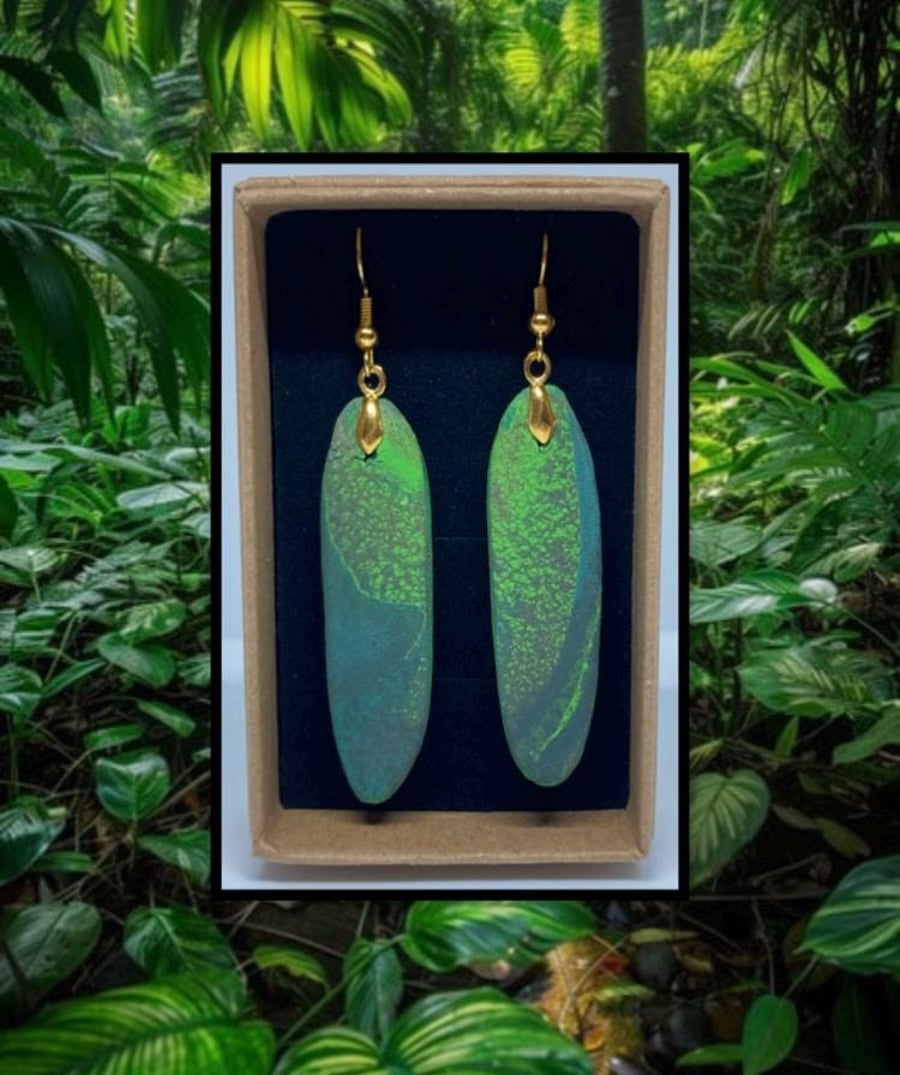 Outlet Jungle drop earrings