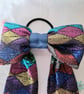 Harlequin pattern hair bow - Image 3