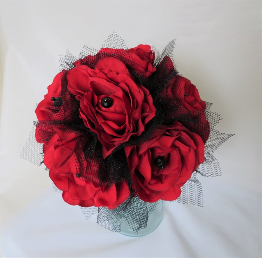 Red Rose & Black Tulle Lace Vintage Gothic Wedding Bridal Posy Bouquet Goth 
