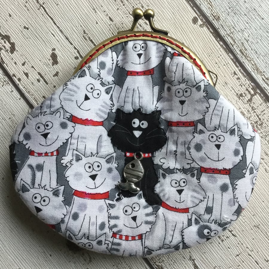 Cat Themed Fabric Clasp Coin Purse
