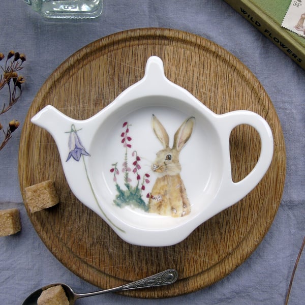 Seconds Sunday Brown Hare Bone China Teabag Tidy