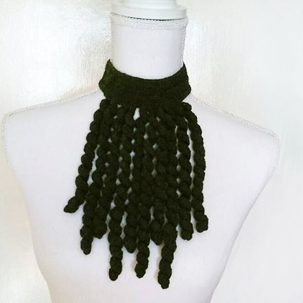 Modern croched screw fringed-twist tassels neacklace wrap dark grey